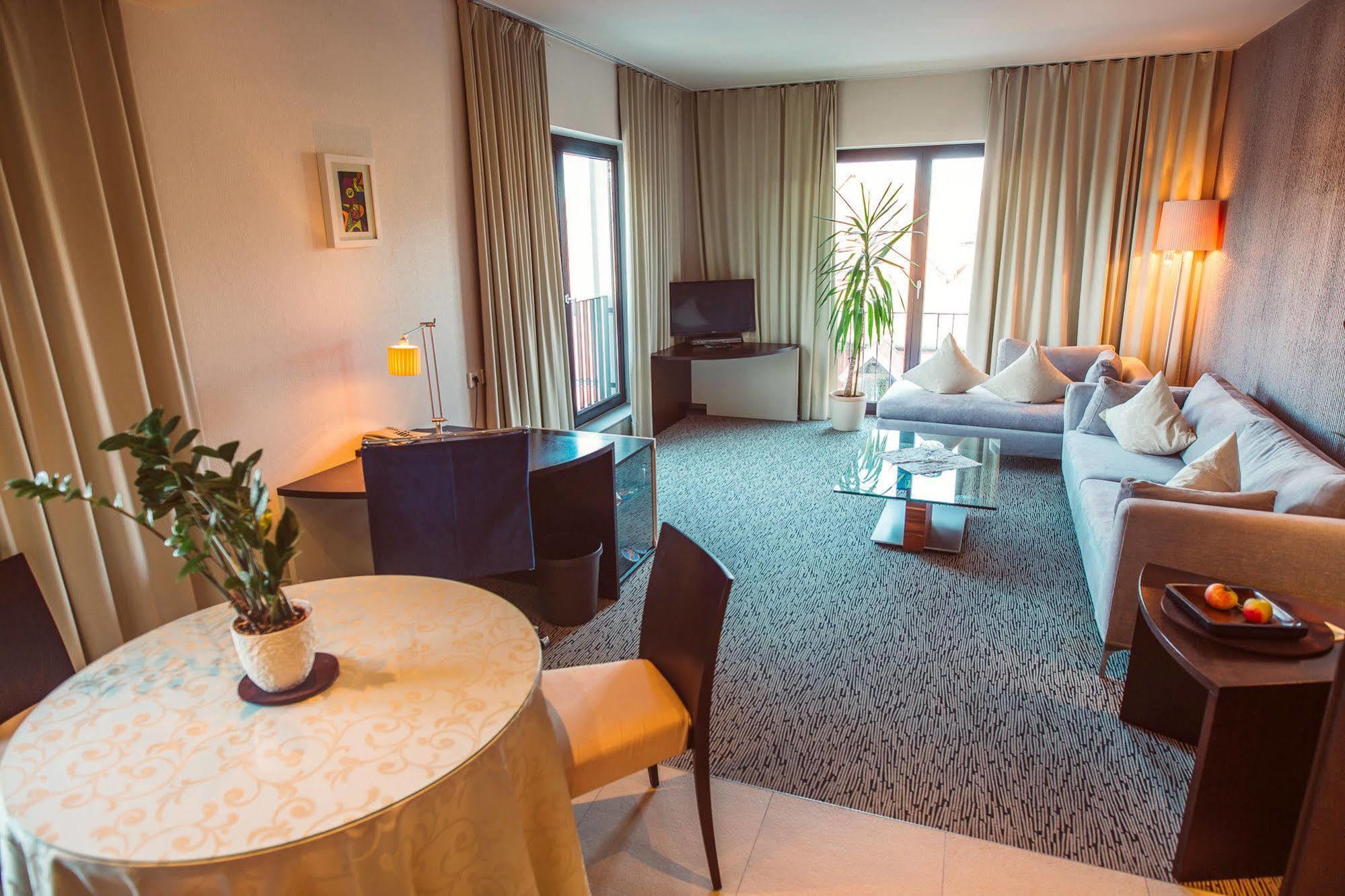 דאמה Lindenhof Hotel Tepe מראה חיצוני תמונה